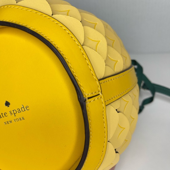 NWT Kate Spade New York Pineapple Pina Colada Bucket Crossbody Novelty Bag - Picture 10 of 15